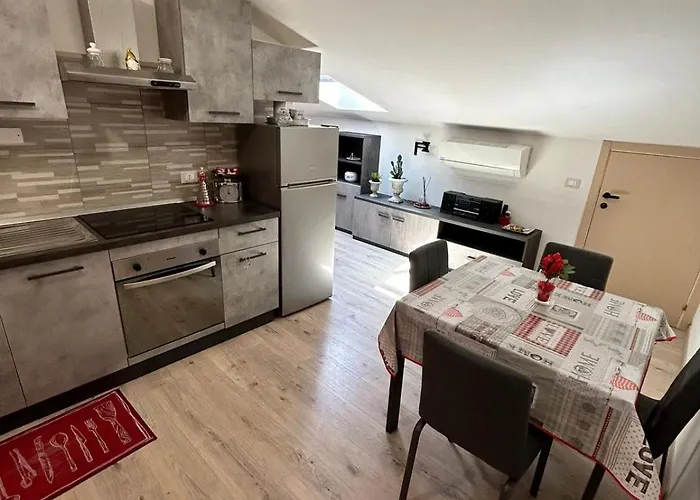 Dimora Rubino Apartment